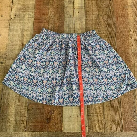 Hollister womens size medium lightweight pink and blue mini skirt - Picture 3 of 6